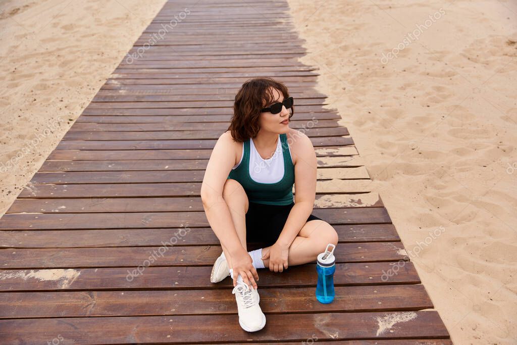 Spiaggia vicina sul lungomare di Rimini